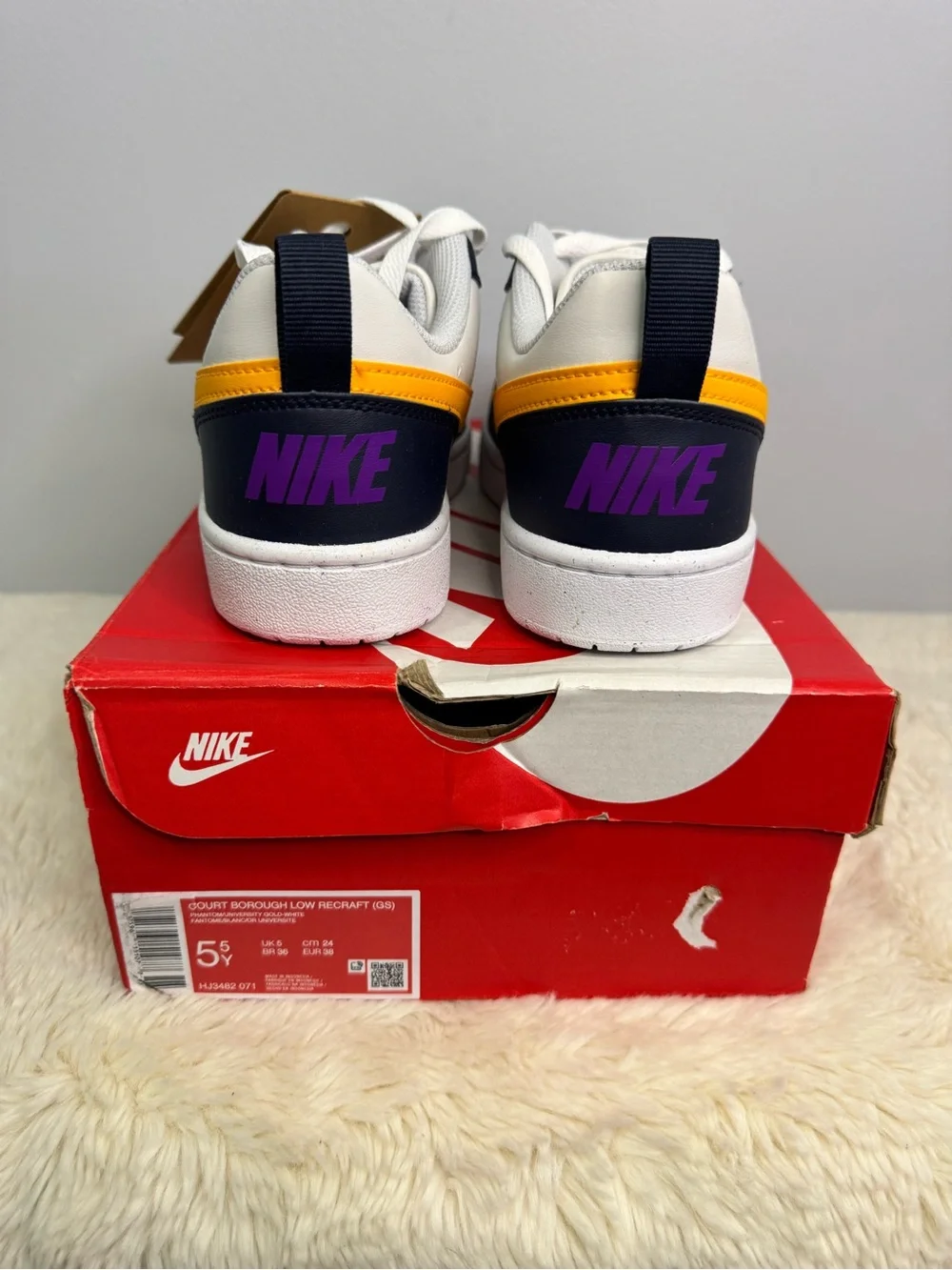Nike Kids Court Borough low Recraft - Size 5.5Y